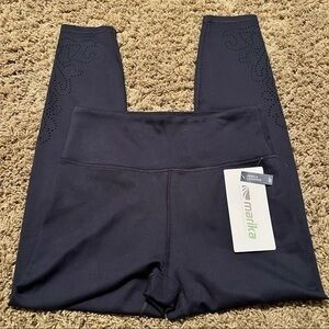 NWT! Marika navy blue ankle length leggings size medium